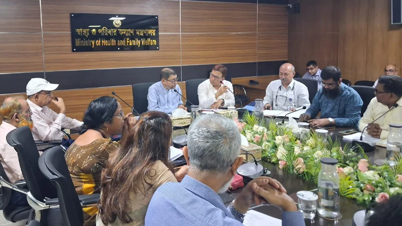 দেশে টিকার কোনো সংকট নেই: স্বাস্থ্যমন্ত্রী